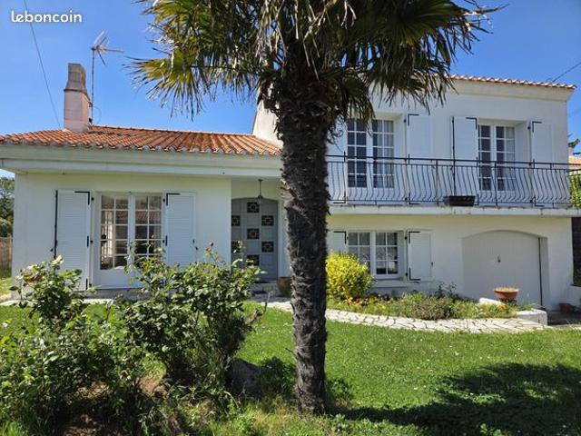 Villa 6 pièces 126 m²