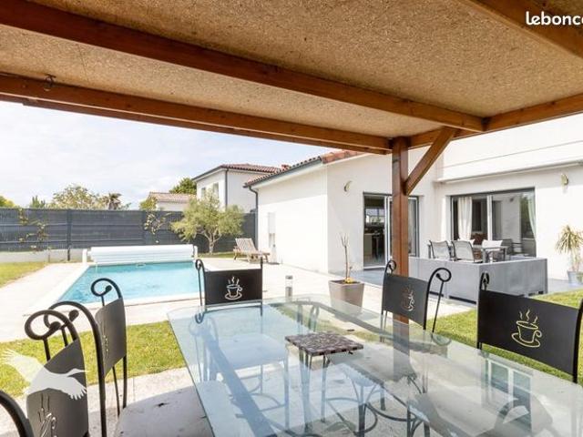 Villa 6 pièces 126 m²