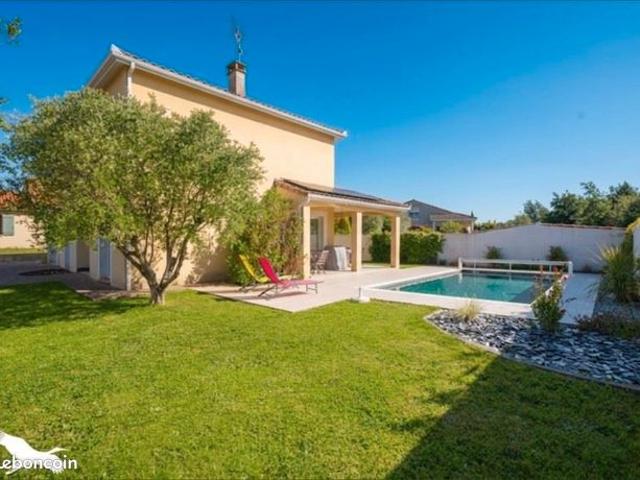 Villa 6 pièces 126 m²