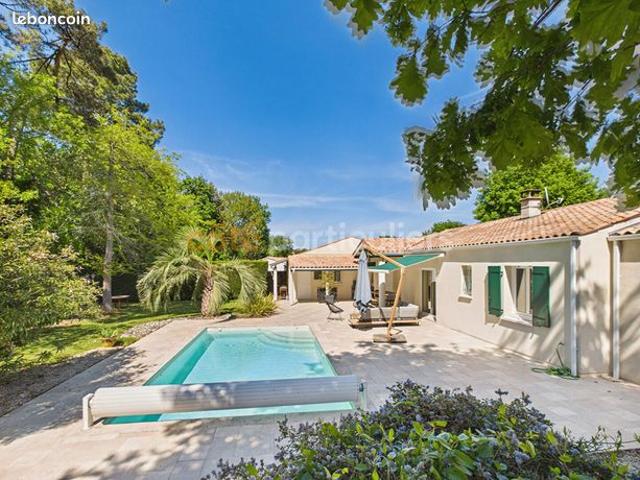Villa 6 pièces 127 m²