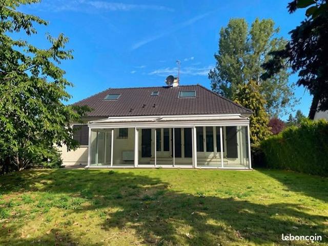 Villa 6 pièces 127 m²