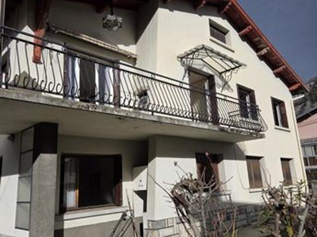 Villa 6 pièces 127 m²