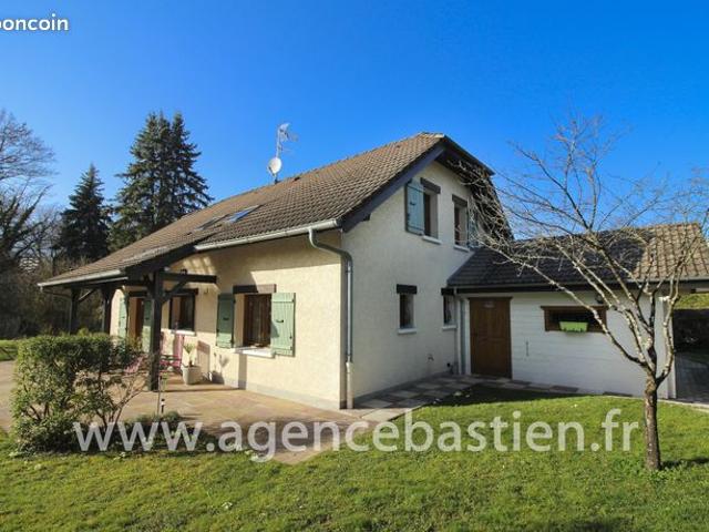 Villa 6 pièces 127 m²