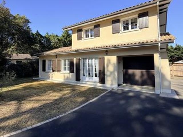 Villa 6 pièces 128 m²