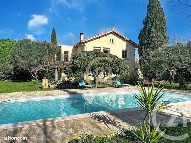 Villa 6 pièces 130 m²