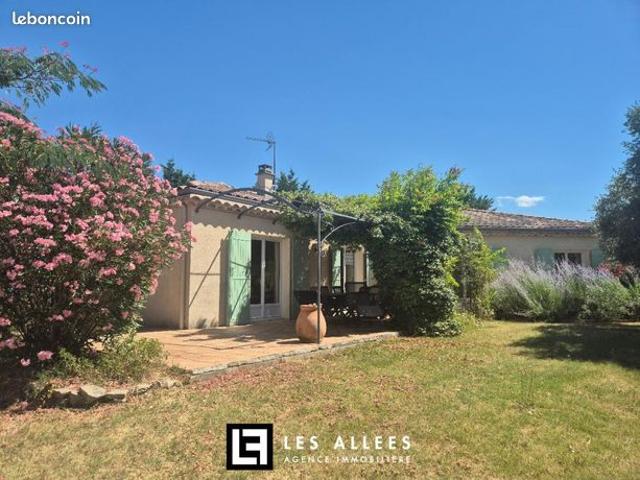 Villa 6 pièces 130 m²