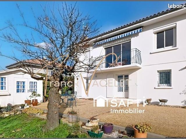 Villa 6 pièces 130 m²