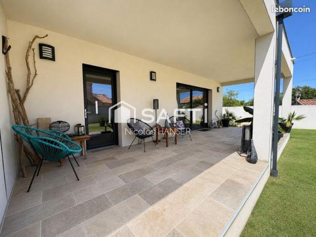 Villa 6 pièces 130 m²