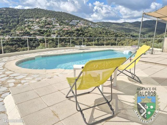 Villa 6 pièces 130 m²