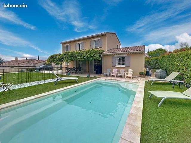 Villa 6 pièces 130 m²