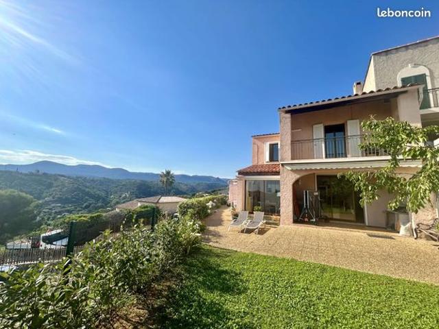 Villa 6 pièces 130 m²