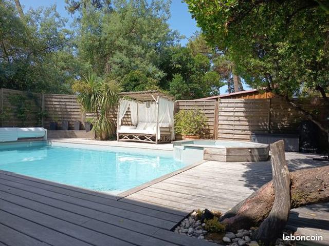 Villa 6 pièces 130 m²