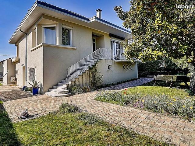 Villa 6 pièces 130 m²
