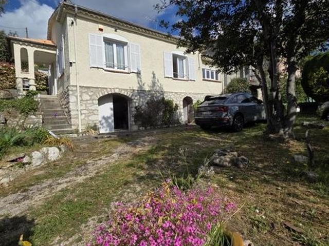 Villa 6 pièces 130 m²