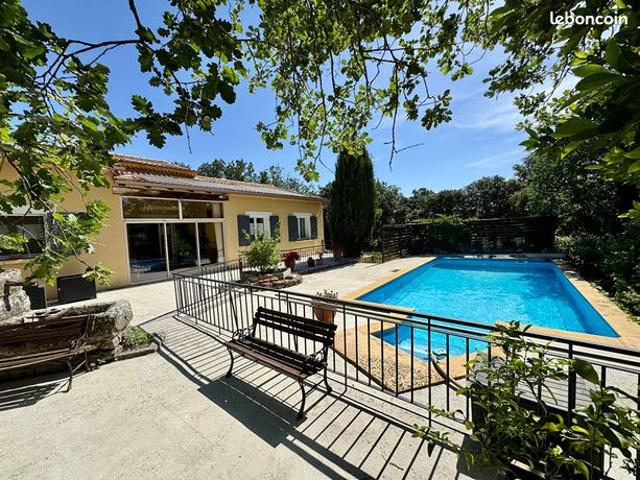 Villa 6 pièces 132 m²