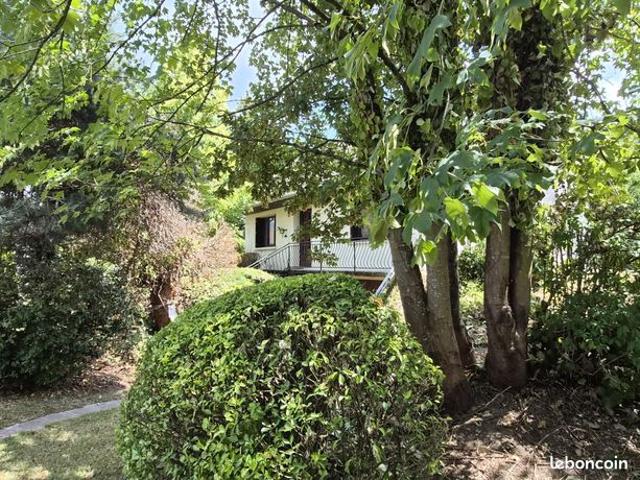 Villa 6 pièces 132 m²
