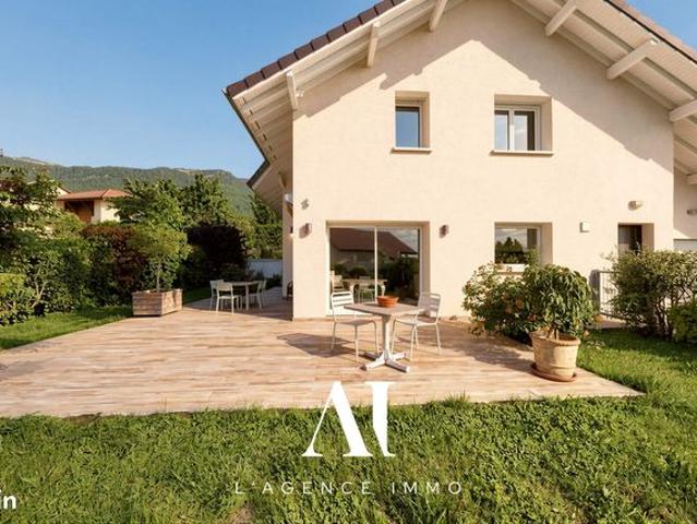 Villa 6 pièces 132 m²