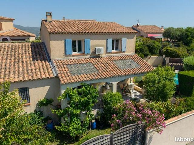 Villa 6 pièces 132 m²