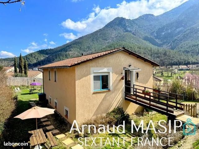 Villa 6 pièces 132 m²