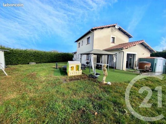 Villa 6 pièces 132 m²