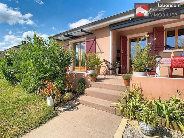 Villa 6 pièces 132 m²