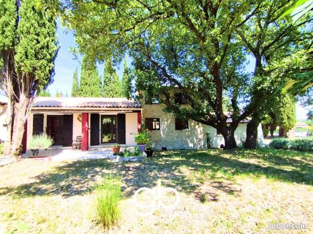Villa 6 pièces 133 m²