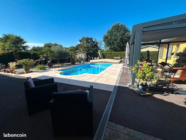 Villa 6 pièces 133 m²