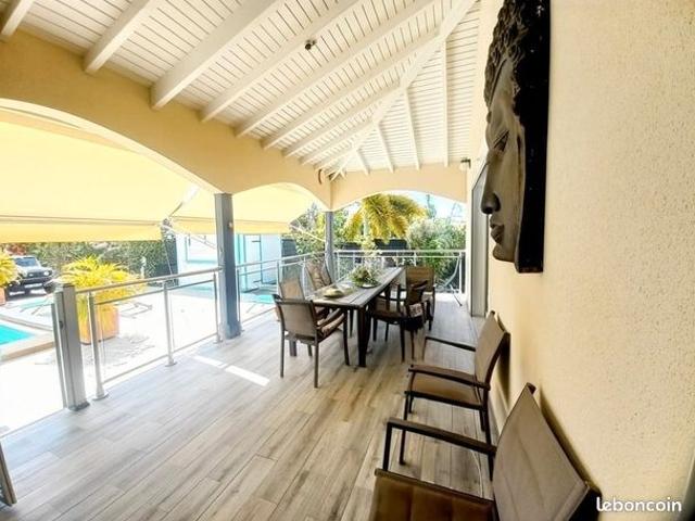 Villa 6 pièces 133 m²