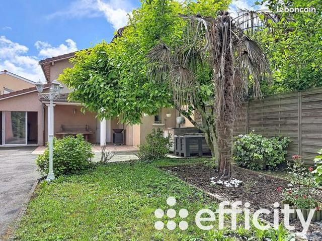 Villa 6 pièces 156 m²