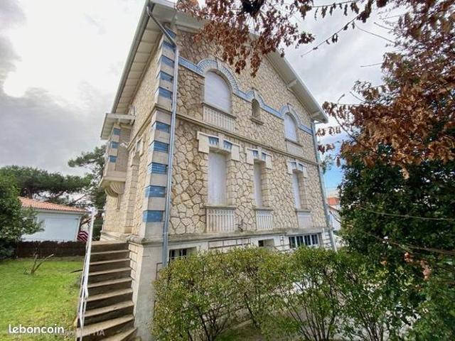 Villa 6 pièces 133 m²