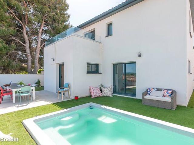 Villa 6 pièces 135 m²