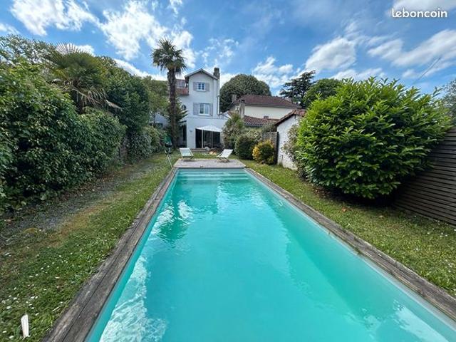 Villa 6 pièces 135 m²