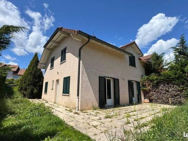 Villa 6 pièces 135 m²