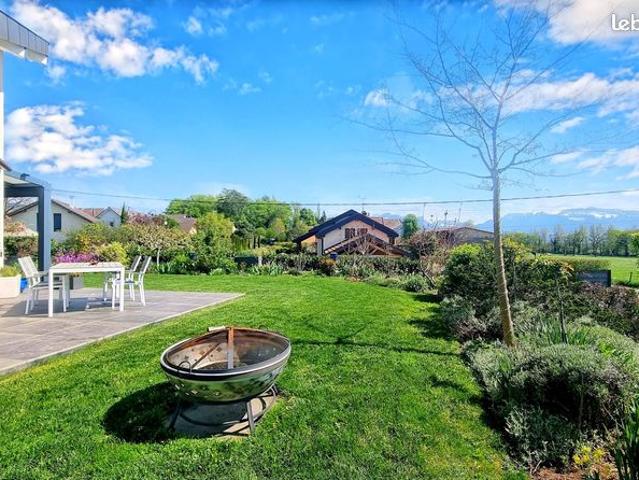 Villa 6 pièces 135 m²