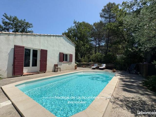 Villa 6 pièces 136 m²