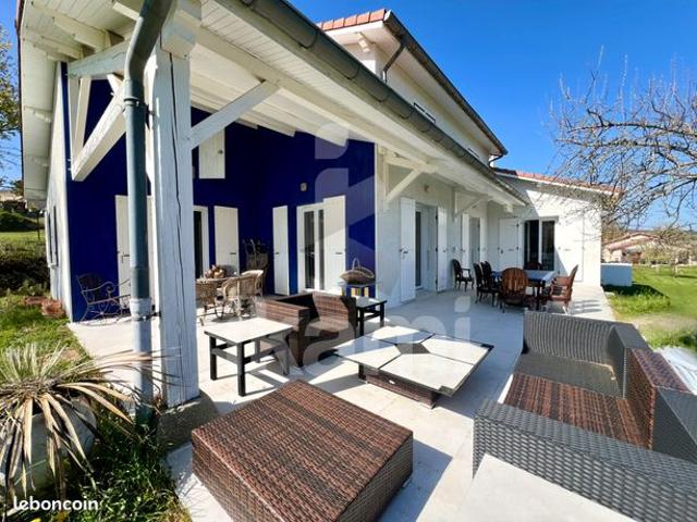 Villa 6 pièces 136 m²