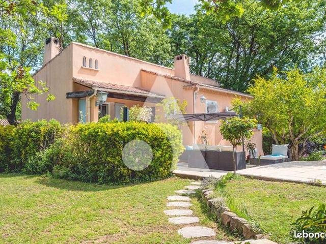 Villa 6 pièces 136 m²