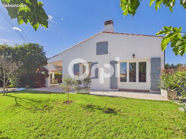 Villa 6 pièces 137 m²