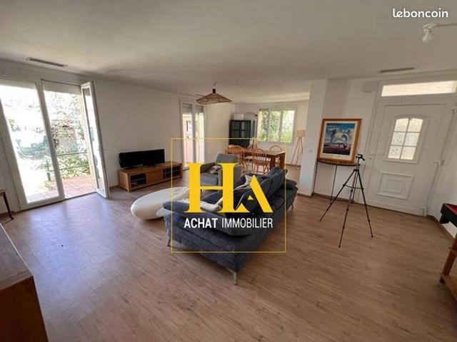 Villa 6 pièces 137 m²