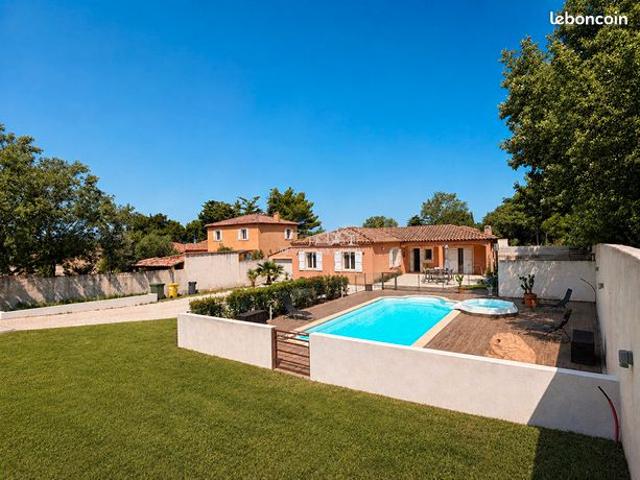 Villa 6 pièces 137 m²