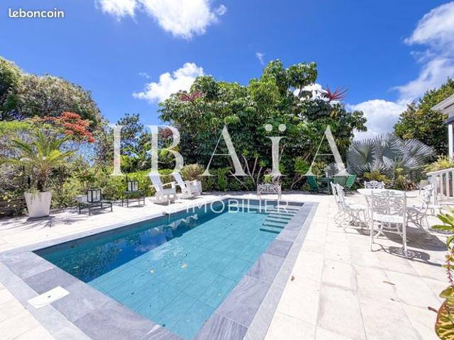 Villa 6 pièces 137 m²