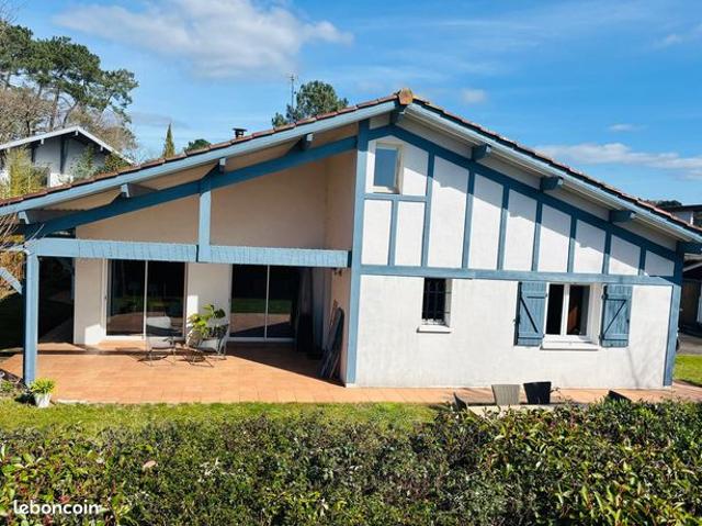 Villa 6 pièces 138 m²