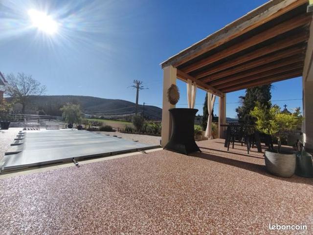 Villa 6 pièces 138 m²