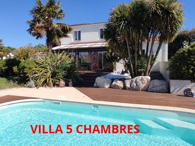 Villa 6 pièces 140 m²