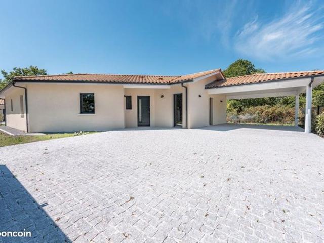 Villa 6 pièces 140 m²