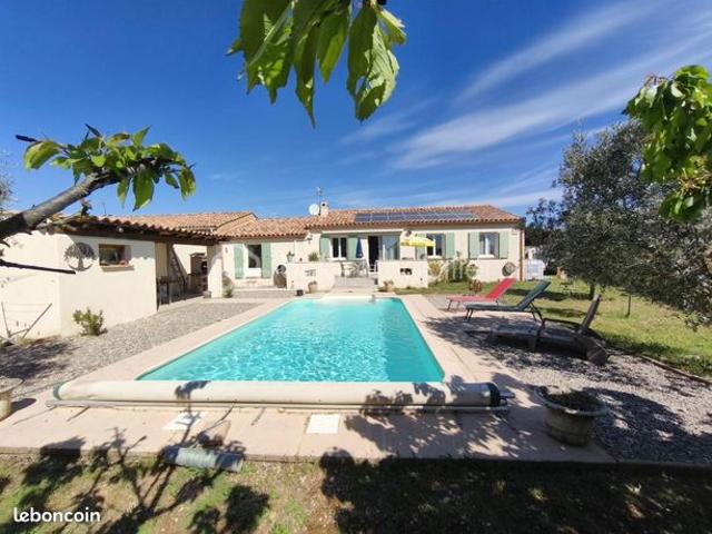 Villa 6 pièces 140 m²