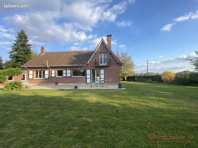 Villa 6 pièces 140 m²
