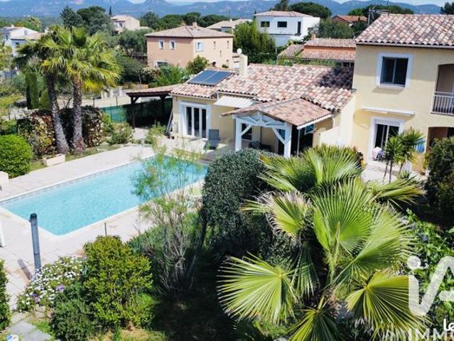 Villa 6 pièces 140 m²