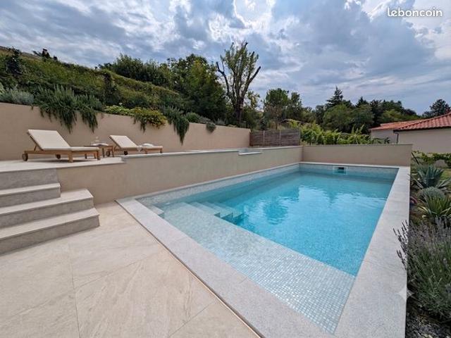 Villa 6 pièces 140 m²