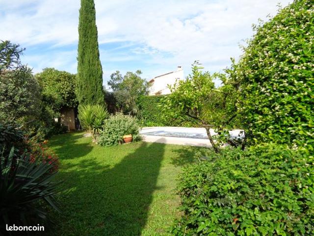 Villa 6 pièces 140 m²